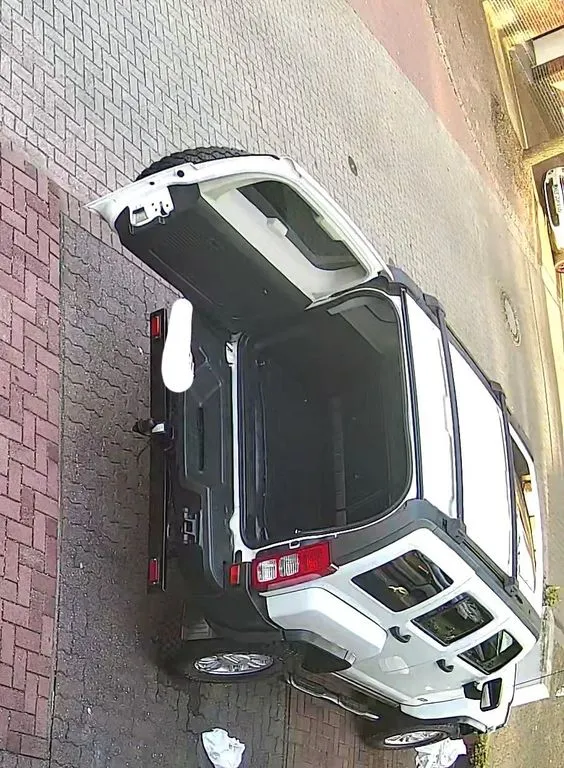 Hummer H3