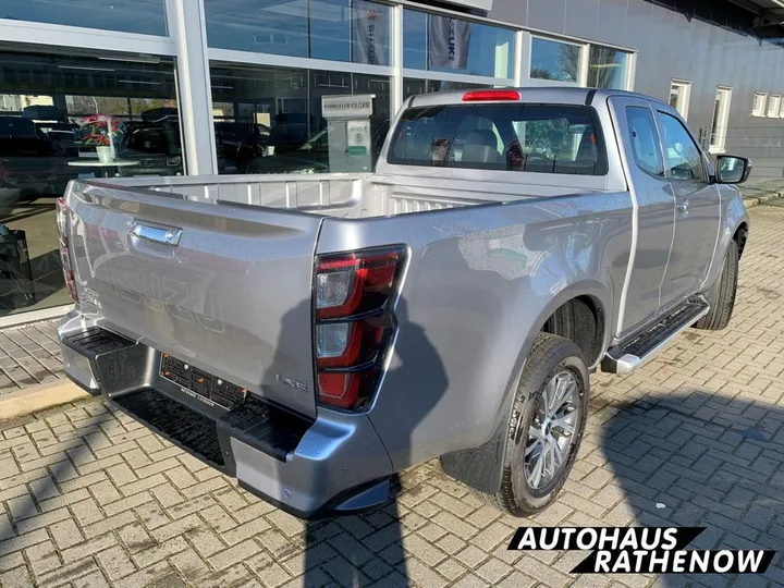 Isuzu D-Max