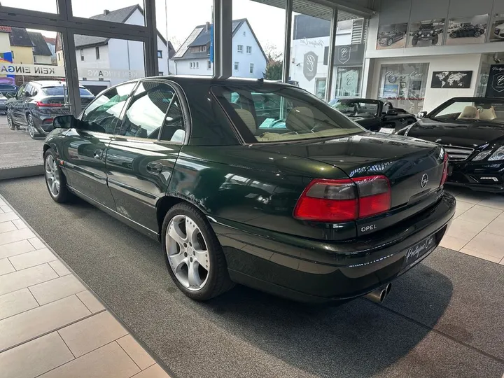 Opel Omega