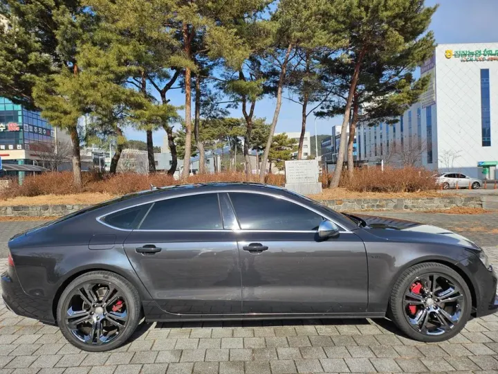 Audi A7