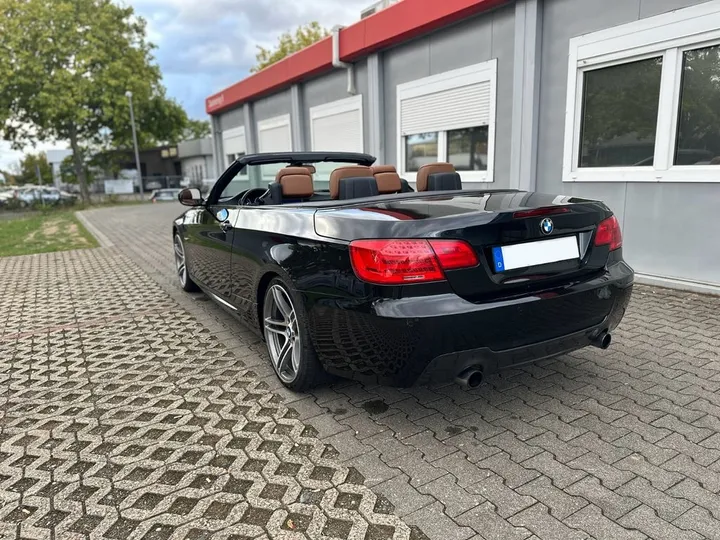 BMW 335