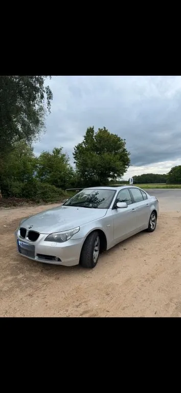 BMW 525