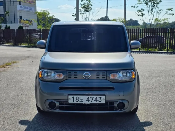 Nissan Cube