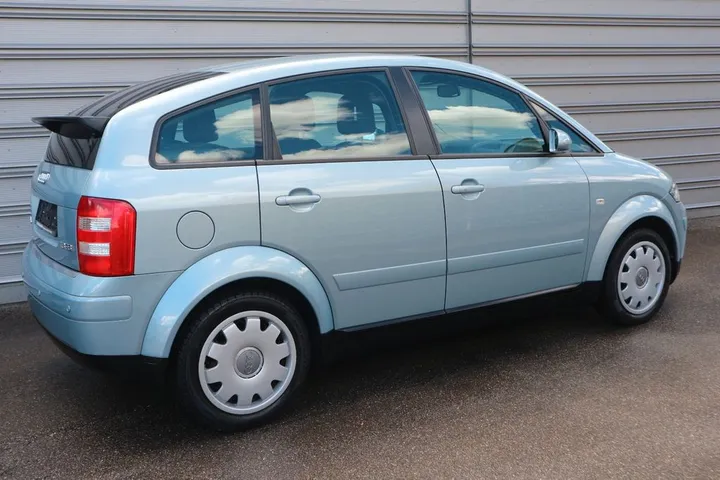 Audi A2