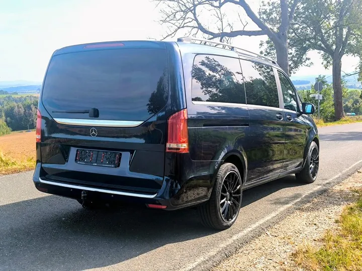 Mercedes-Benz V 250