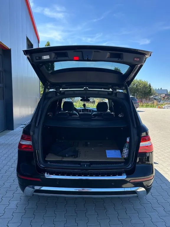 Mercedes-Benz ML 350