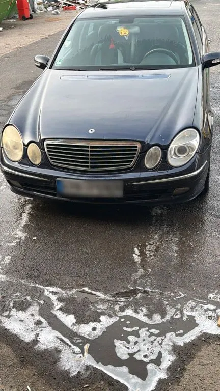 Mercedes-Benz E 500