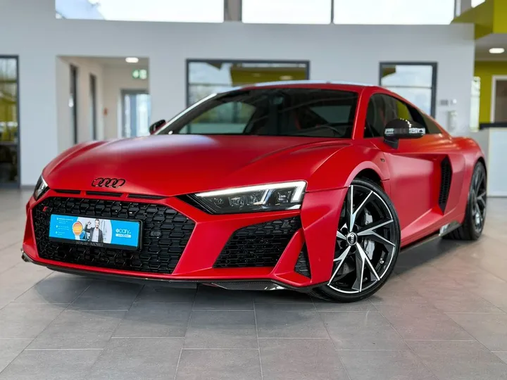 Audi R8