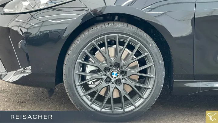 BMW 123