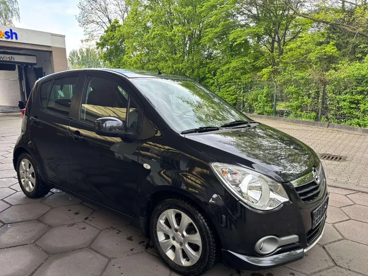 Opel Agila