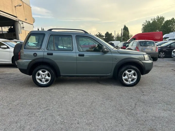 Land Rover Freelander