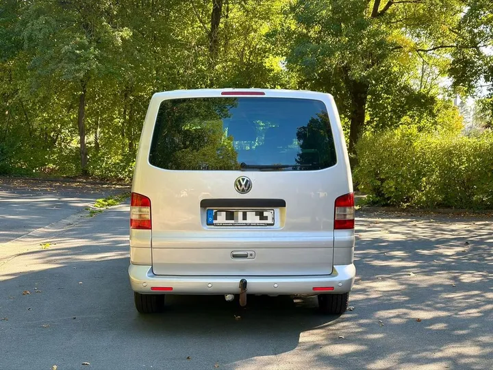 Volkswagen T5 Multivan
