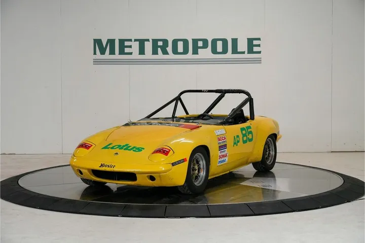 Lotus Elan