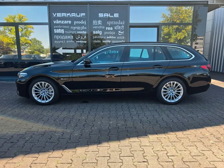 BMW 530