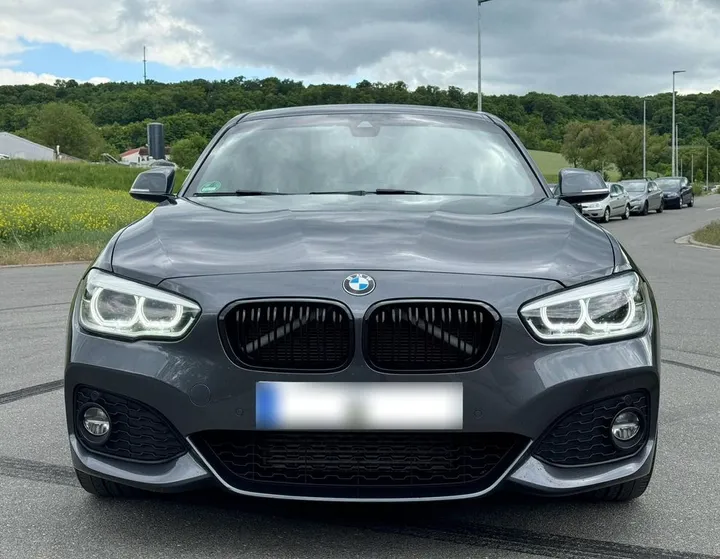 BMW 120
