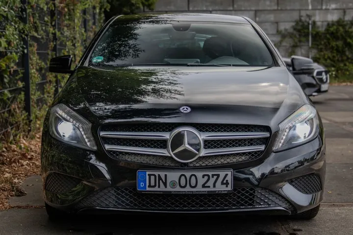 Mercedes-Benz A 180
