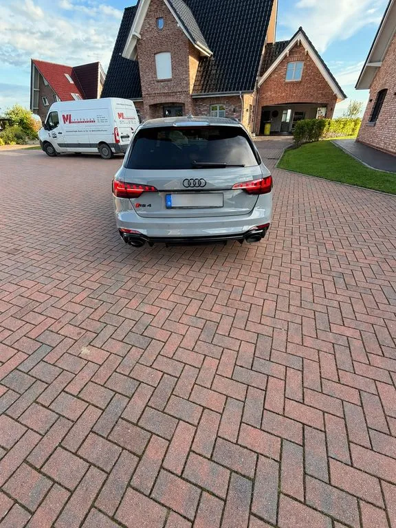 Audi RS4