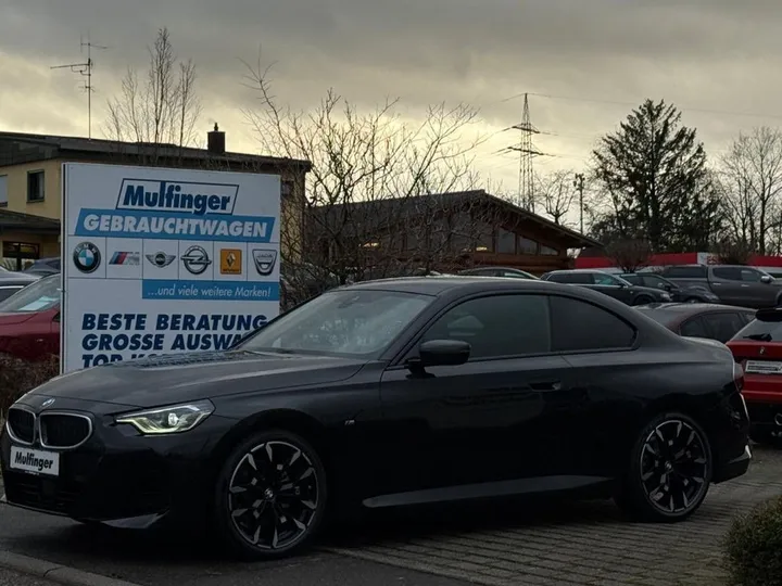 BMW 220