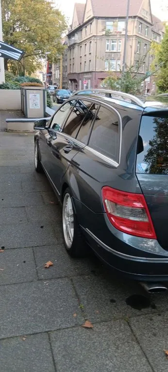 Mercedes-Benz C 220