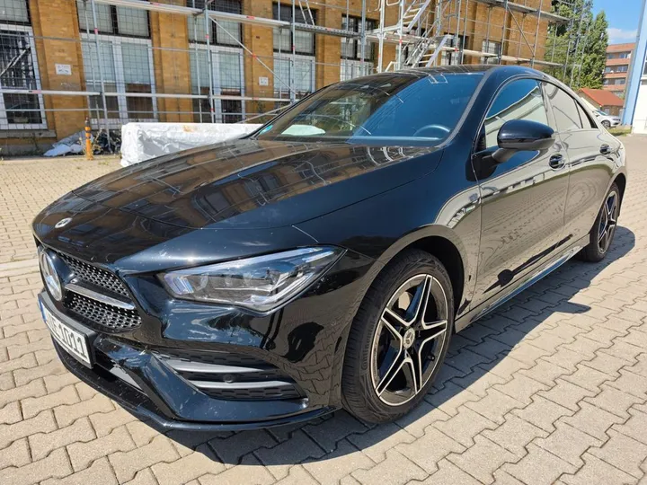 Mercedes-Benz CLA 250