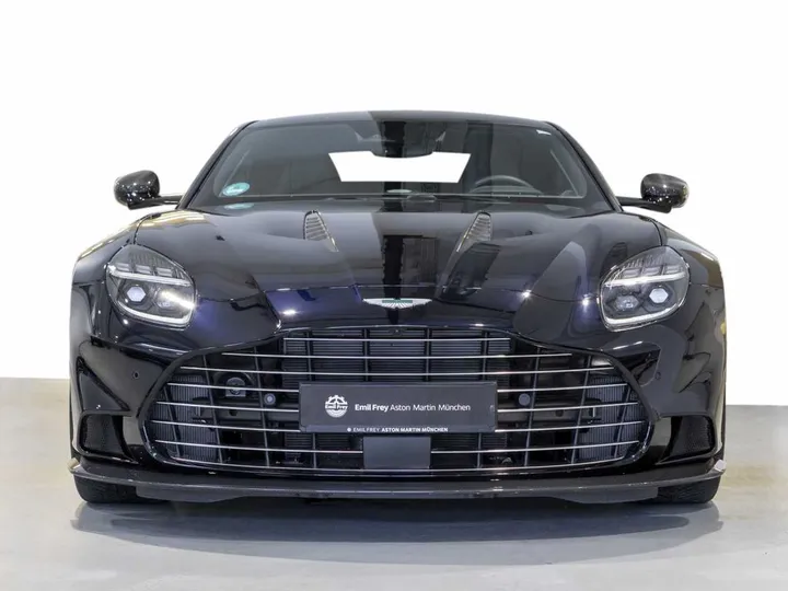 Aston Martin Vanquish