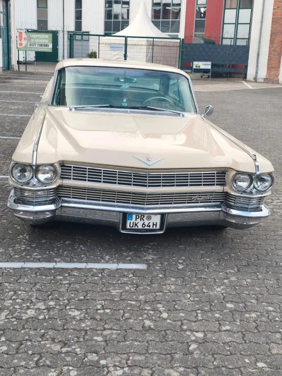 Cadillac Deville
