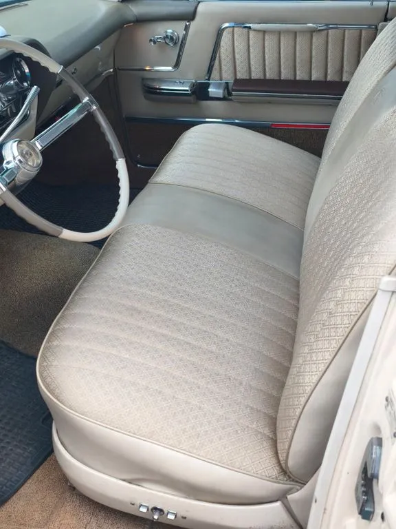 Cadillac Deville