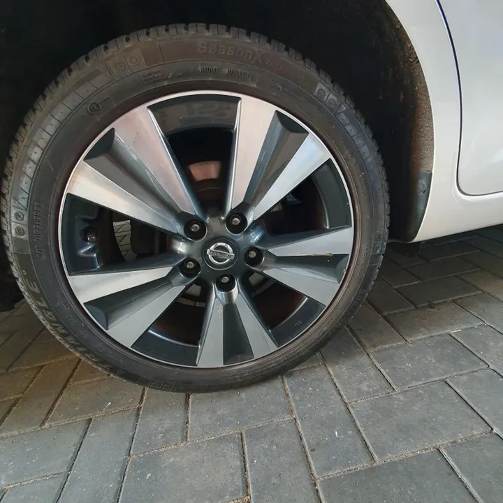 Nissan Pulsar