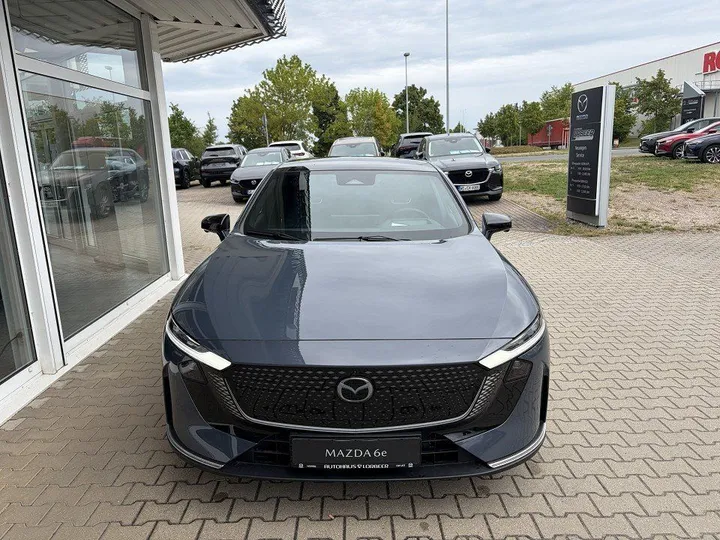 Mazda 6e