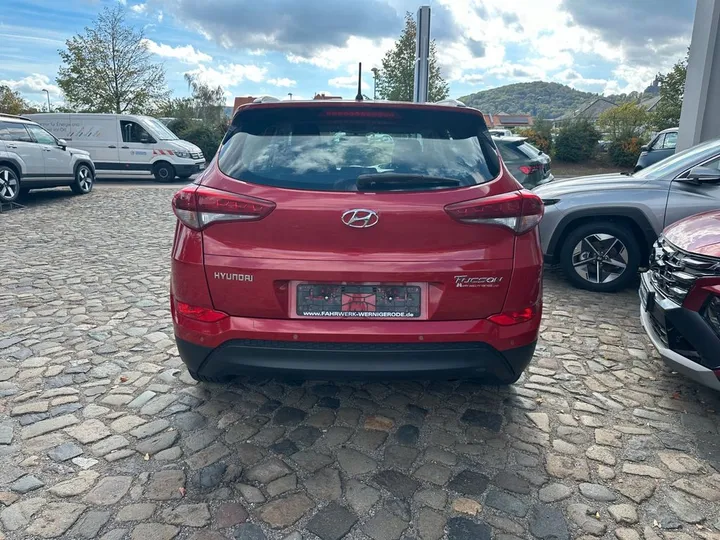 Hyundai TUCSON