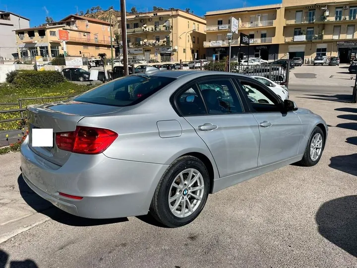 BMW 318