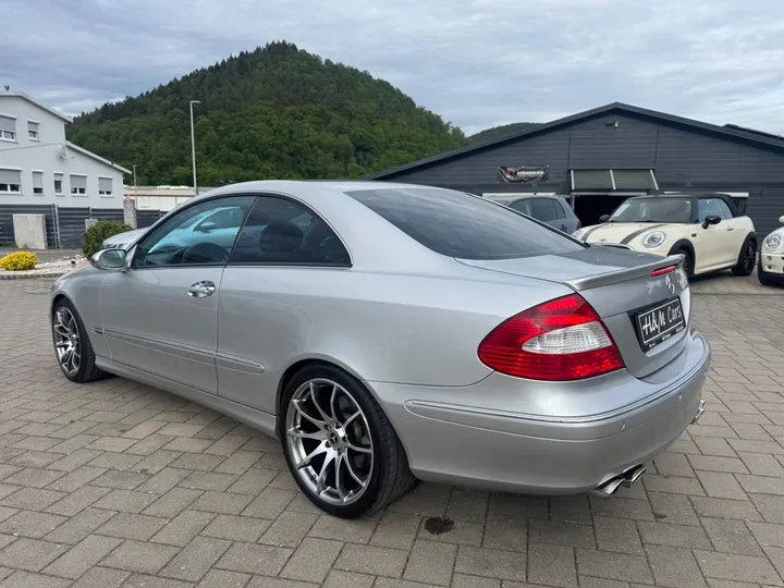 Mercedes-Benz CLK 500