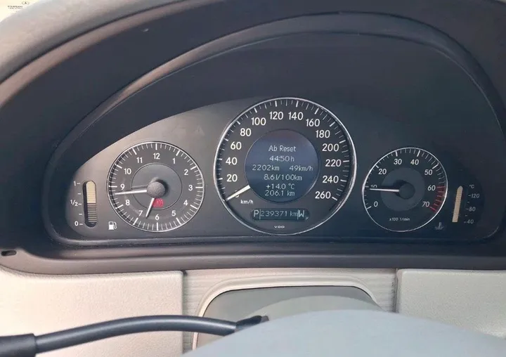 Mercedes-Benz CLK 200