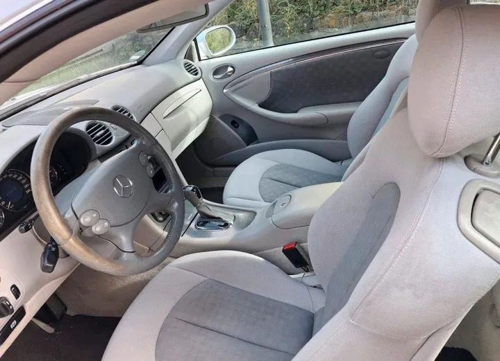 Mercedes-Benz CLK 200