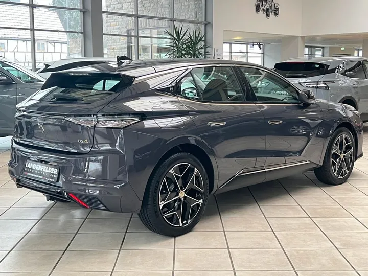 DS Automobiles DS4