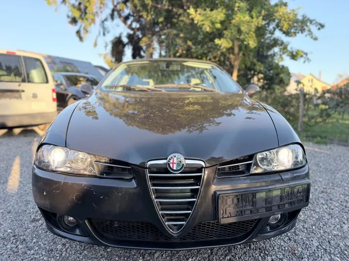 Alfa Romeo 156