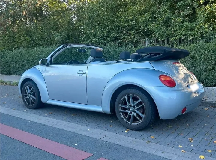 Volkswagen New Beetle