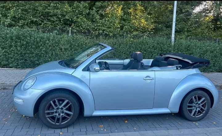 Volkswagen New Beetle