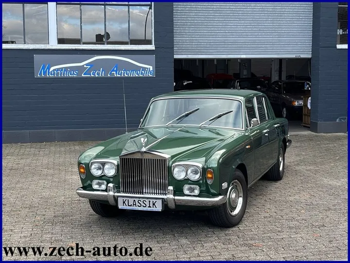 Rolls-Royce Silver Shadow