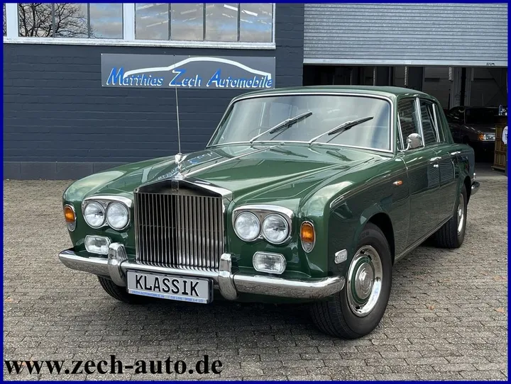 Rolls-Royce Silver Shadow