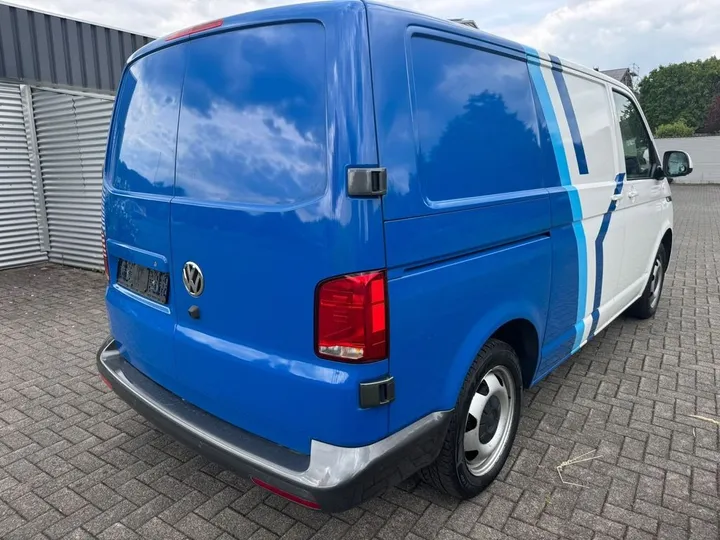 Volkswagen T5 Transporter