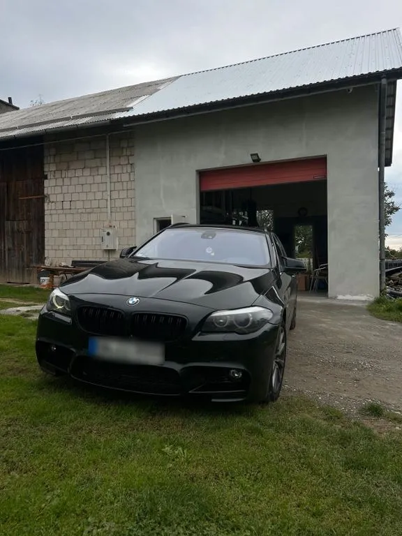 BMW 525