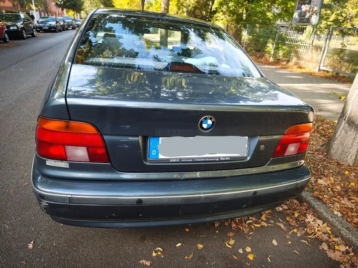 BMW 520