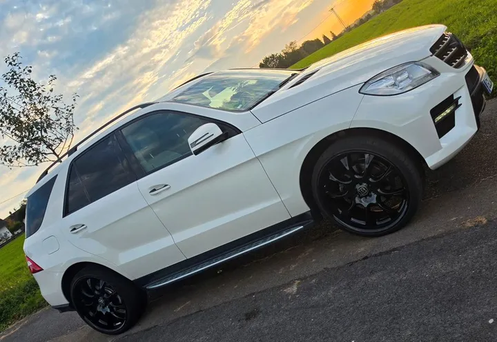 Mercedes-Benz ML 350