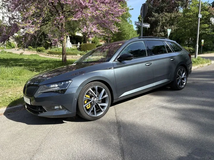 Škoda Superb