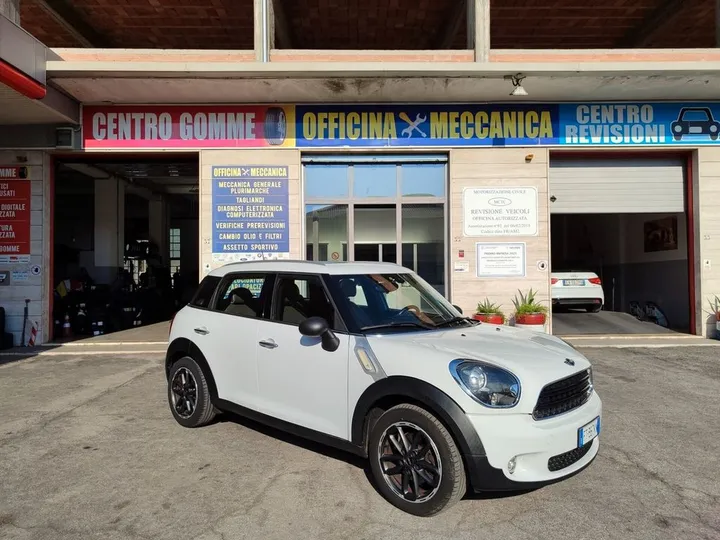 MINI One D Countryman