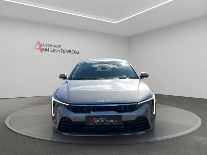Kia K4
