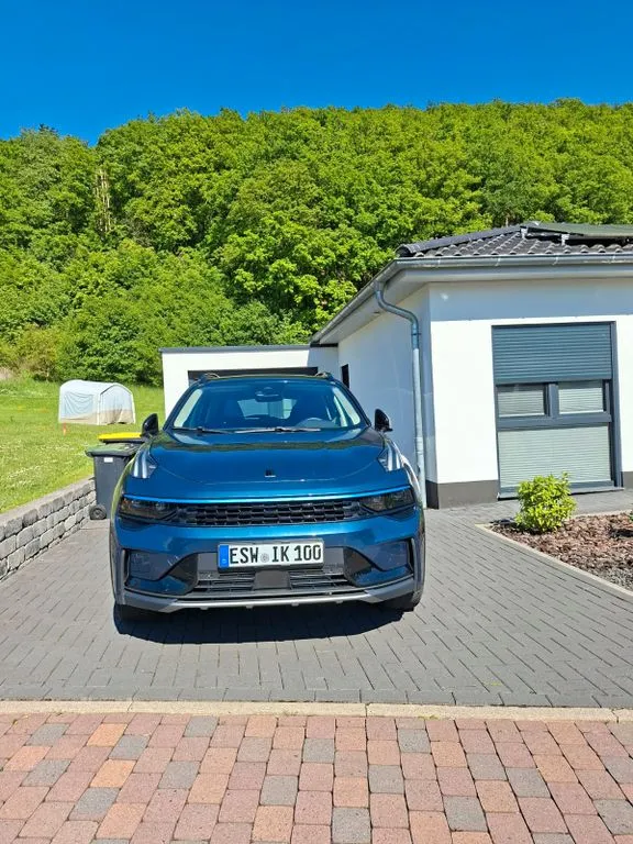 Lynk&Co 02