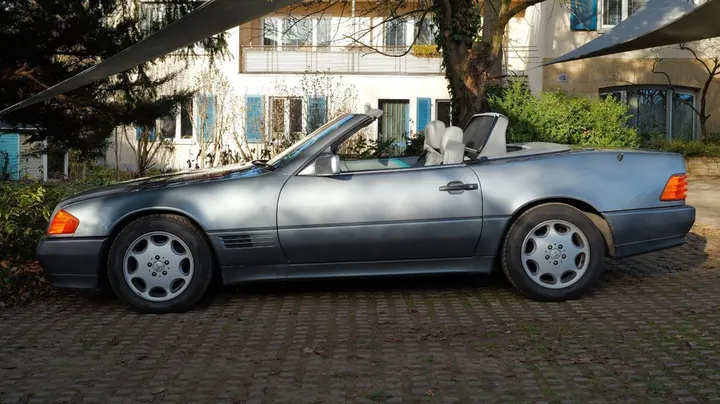 Mercedes-Benz SL 300