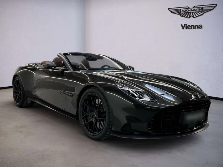 Aston Martin Vanquish